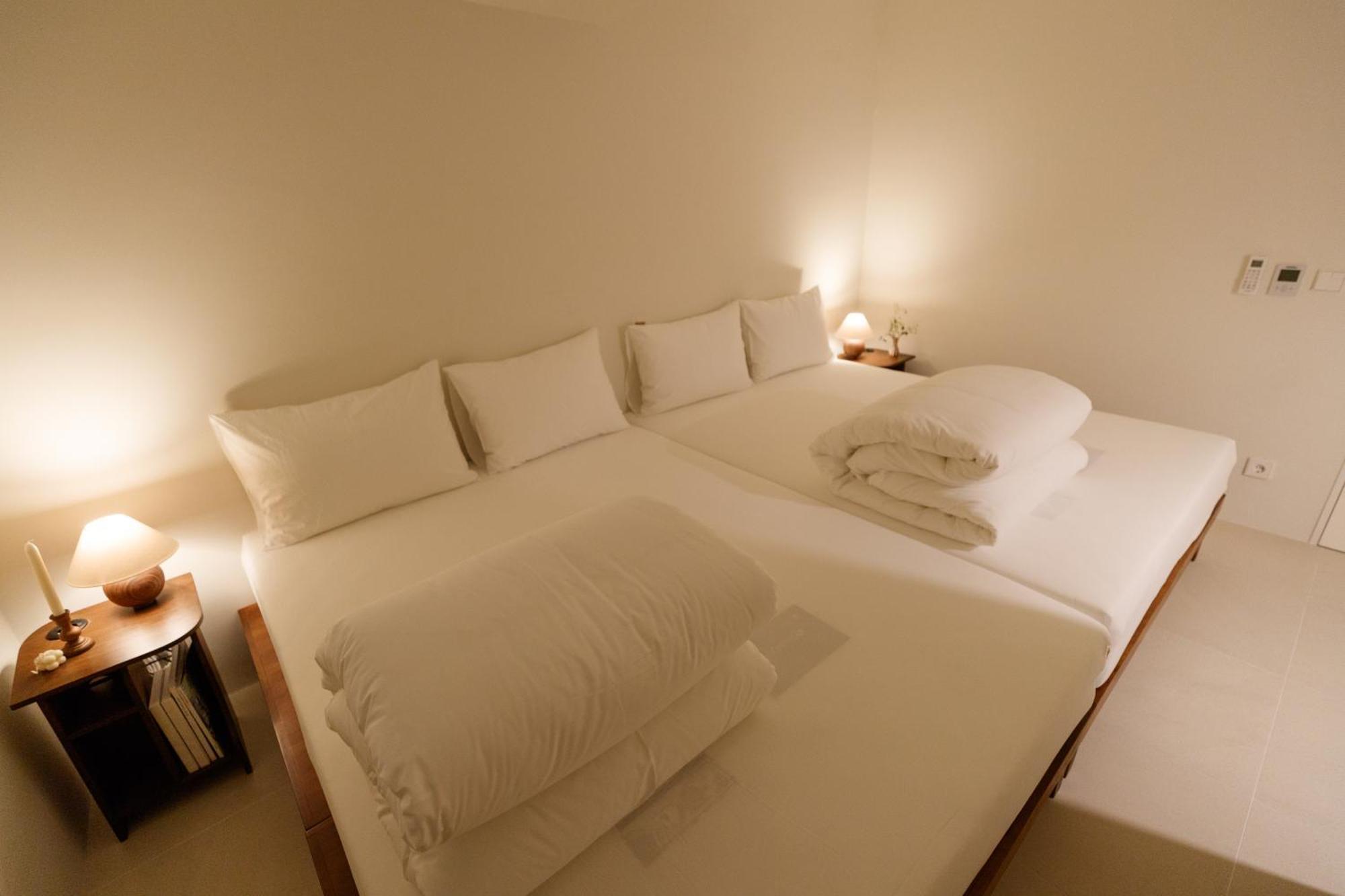 Ferienwohnung White Linen House Seoul Zimmer foto