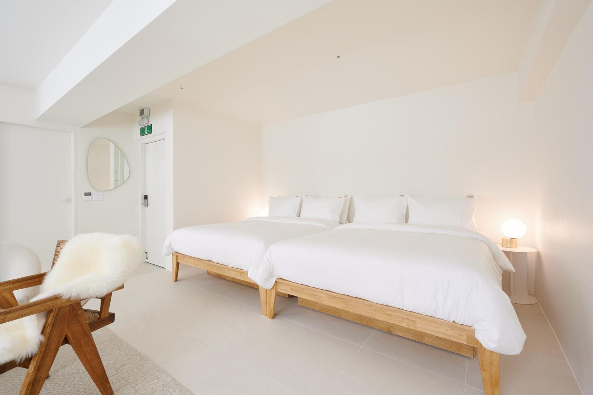 Ferienwohnung White Linen House Seoul Zimmer foto